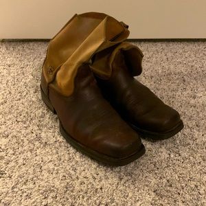 Ariat brown western boots